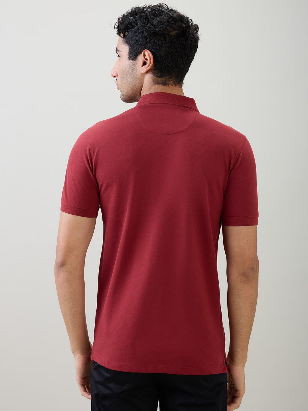 Park Avenue Men Red Solid Slim Fit Cotton Blend Half Sleeve T-Shirt