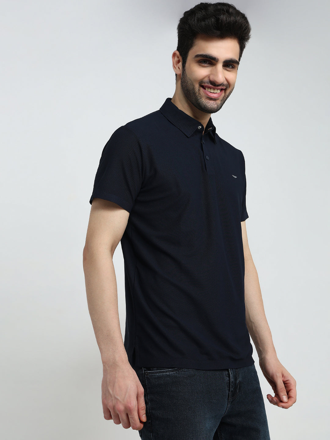 Park Avenue Men Blue Solid Slim Fit Polyester Half Sleeve T-Shirt