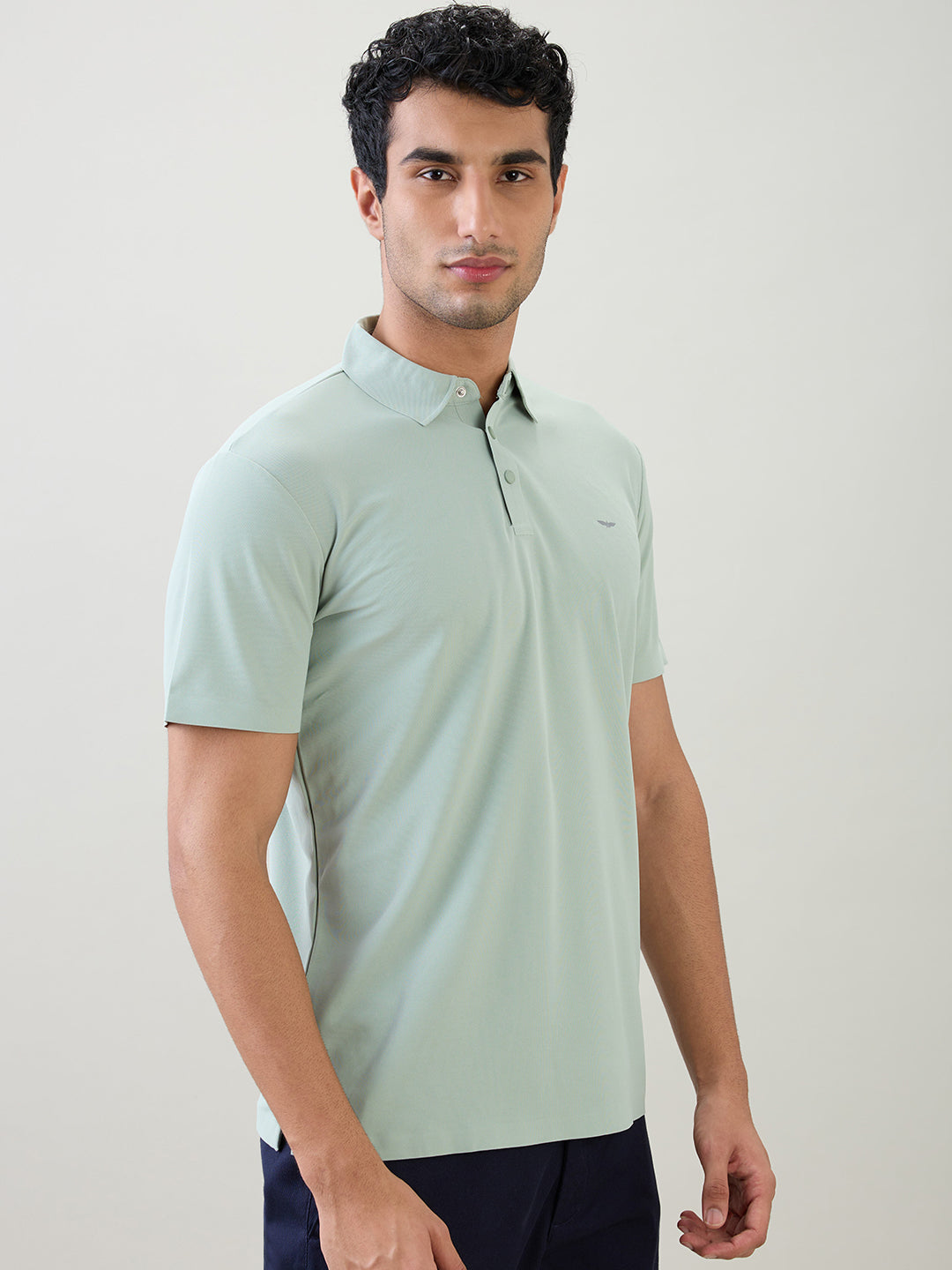 Park Avenue Men Green Solid Slim Fit Polyester Half Sleeve T-Shirt