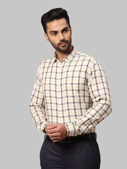 Park Avenue Men Brown Checkered Slim Fit Full Sleeve Cut Away Collar Shirt
