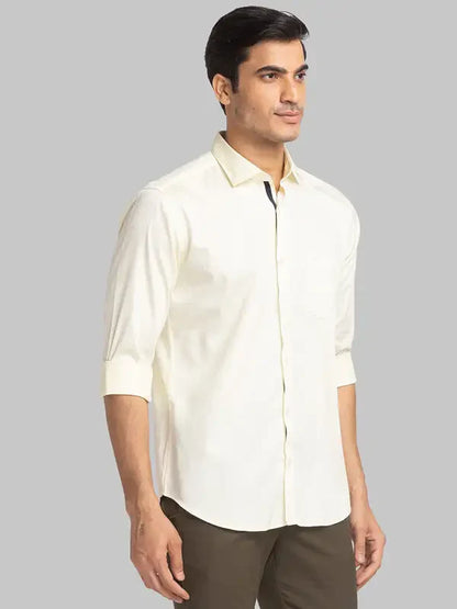 Men Yellow Slim Fit Solid Cotton Shirts