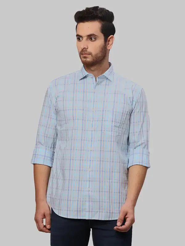 Men Blue Slim Fit Checks Cotton Cut Away Collar Shirts