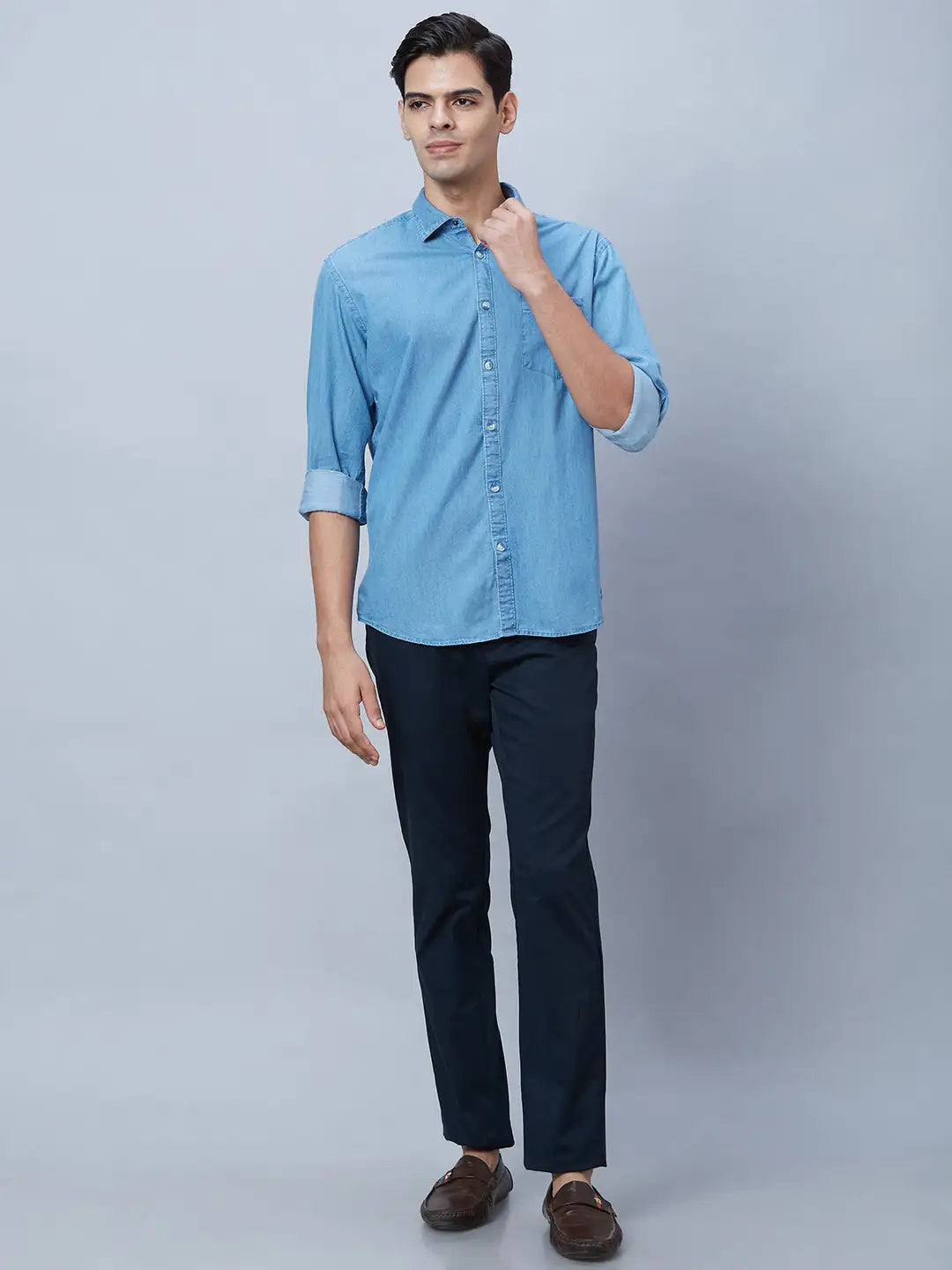 Men Blue Slim Fit Chambray Cotton Shirts