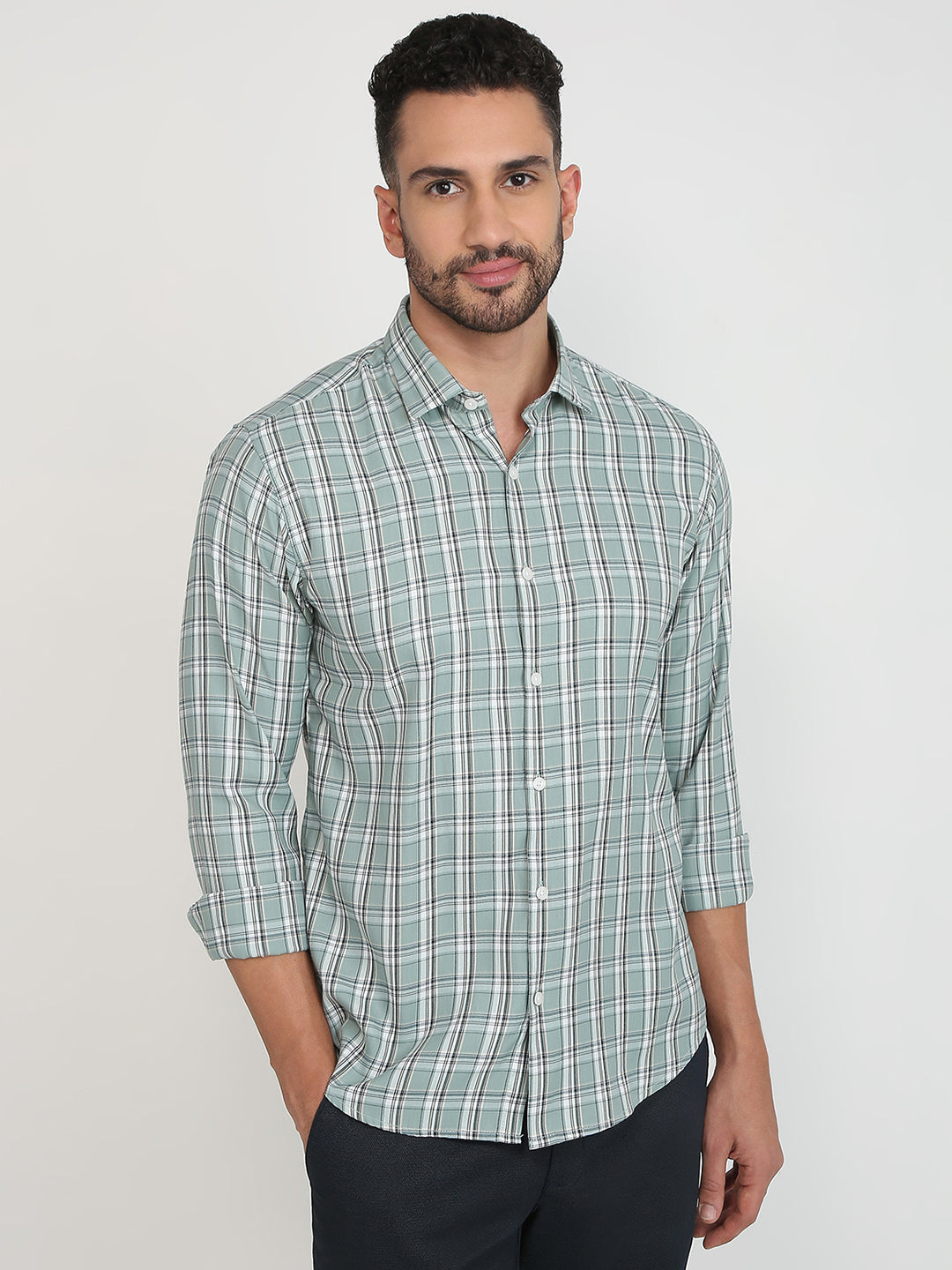 Park Avenue Men Green Checks Slim Fit Polyester Blend Casual Shirt