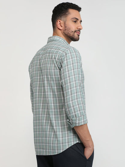 Park Avenue Men Green Checks Slim Fit Polyester Blend Casual Shirt