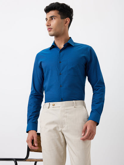 Park Avenue Men Blue Structure Slim Fit Cotton Blend Shirt