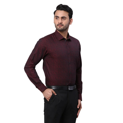 Park Avenue Men Maroon Structure Slim Fit Cotton Shirt