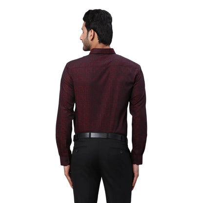 Park Avenue Men Maroon Structure Slim Fit Cotton Shirt