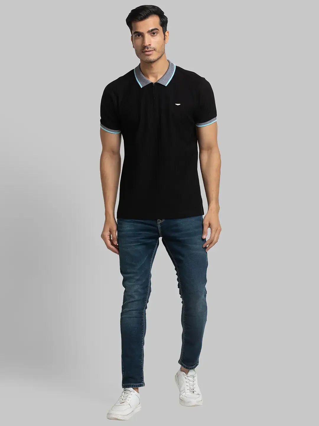 Men Black Slim Fit Solid Cotton Round Neck Collar Polo T-Shirt