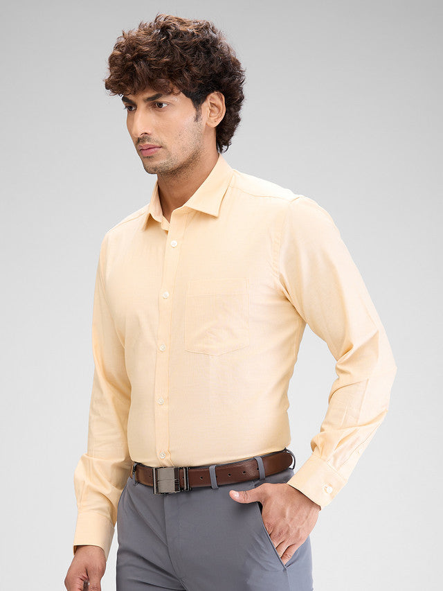 Park Avenue Yellow Structure Regular Fit Cotton Formal Shirt
