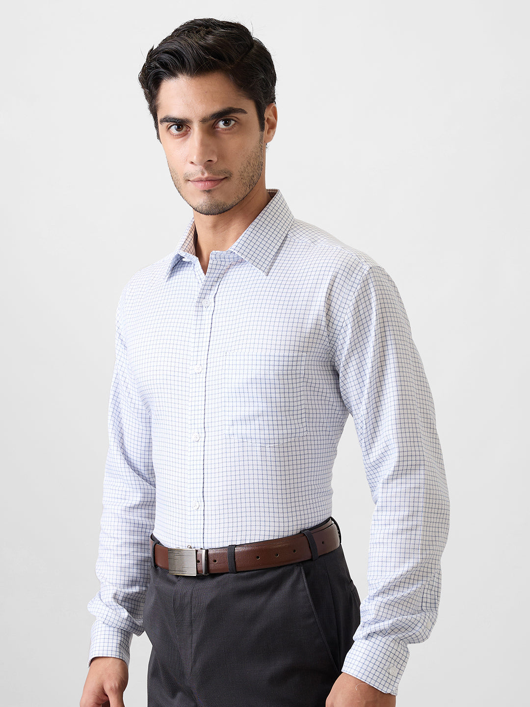 Park Avenue Men Blue Checks Regular Fit Cotton Blend Shirt