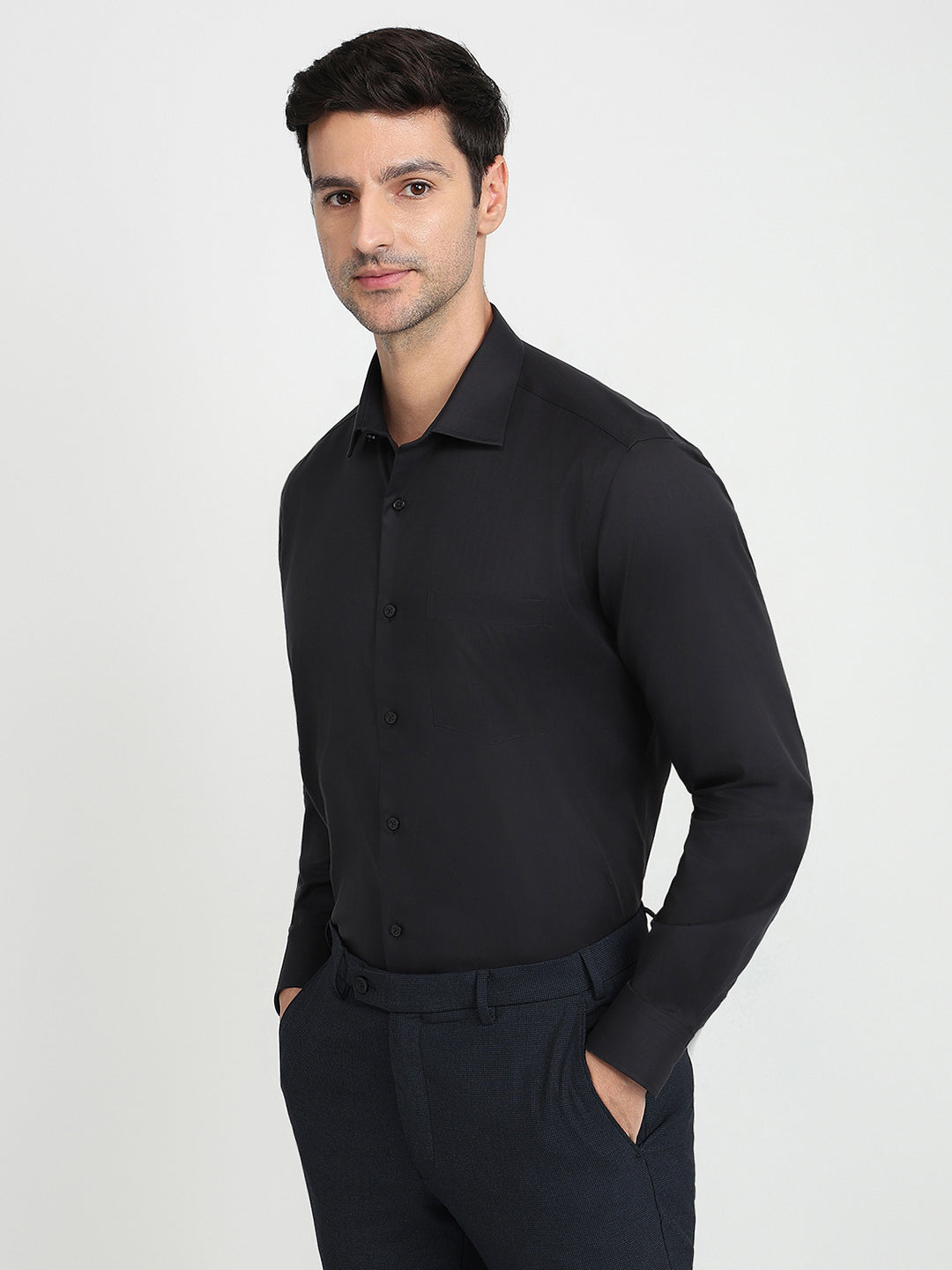 Park Avenue Men Black Structure Regular Fit Cotton Blend Full Sleeve Ainsley Collar Formal Shirt