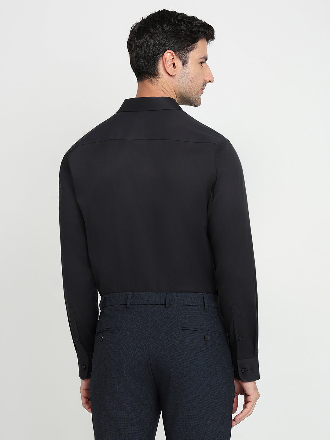 Park Avenue Men Black Structure Regular Fit Cotton Blend Full Sleeve Ainsley Collar Formal Shirt