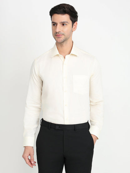 Park Avenue Men White Stripe Regular Fit Cotton Blend Full Sleeve Ainsley Collar Formal Shirt