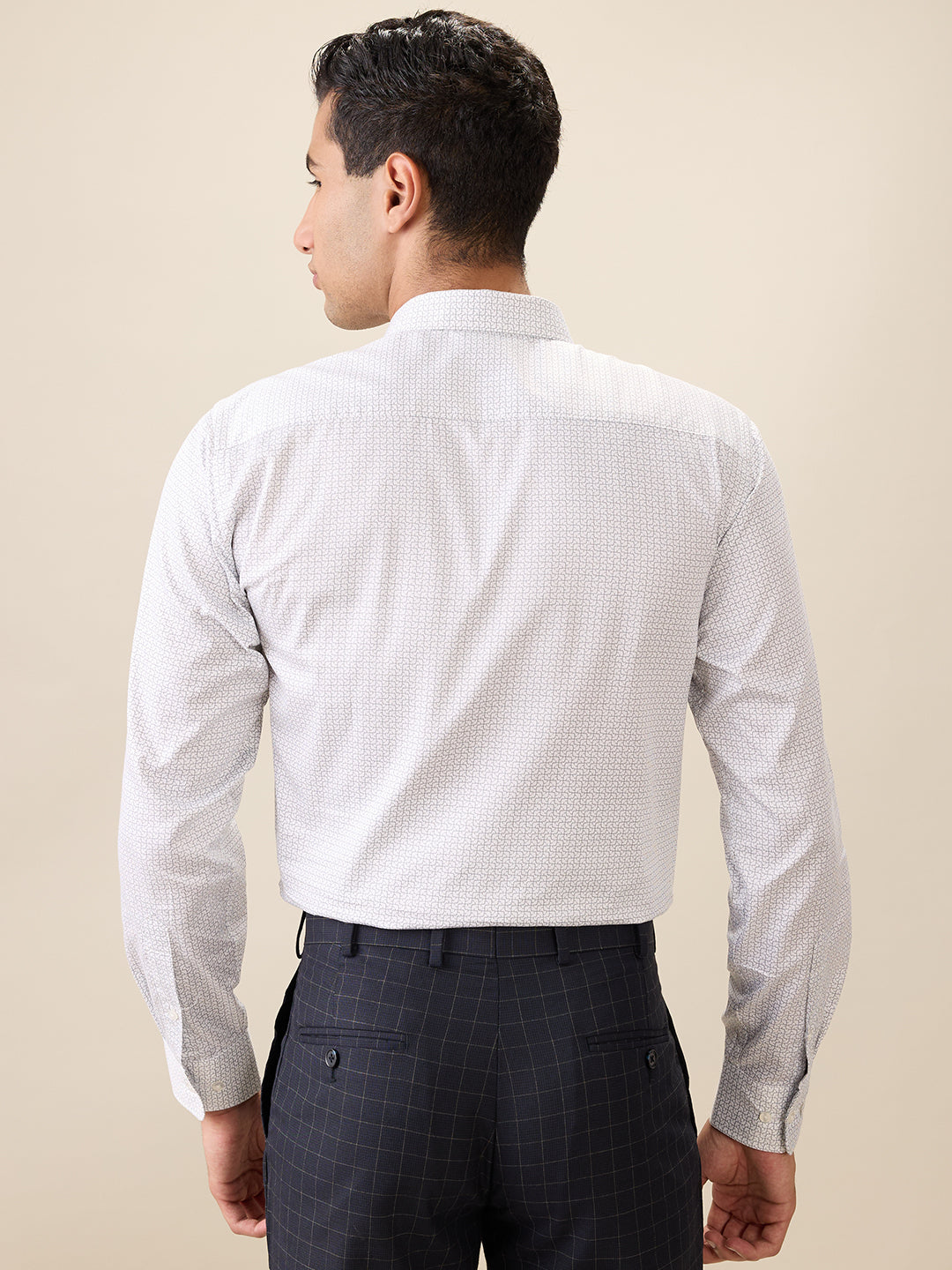 Park Avenue Men White Printed Regular Fit Cotton Full Sleeve Ainsley Collar Formal Shirt