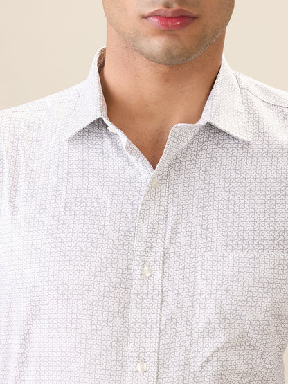 Park Avenue Men White Printed Regular Fit Cotton Full Sleeve Ainsley Collar Formal Shirt