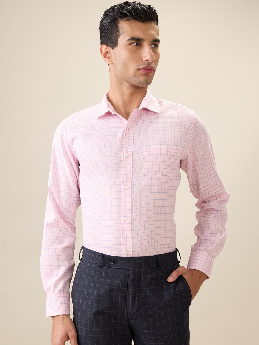 Park Avenue Men Red Checks Regular Fit Cotton Blend Full Sleeve Ainsley Collar Formal Shirt