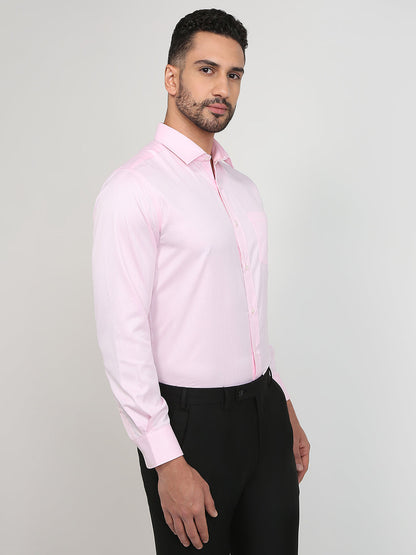 Park Avenue Men Pink Structure Regular Fit Cotton Blend Formal Shirt