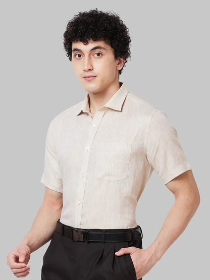 Men Fawn Regular Fit Solid Linen Half Sleeve Cut Away Collar Shirts