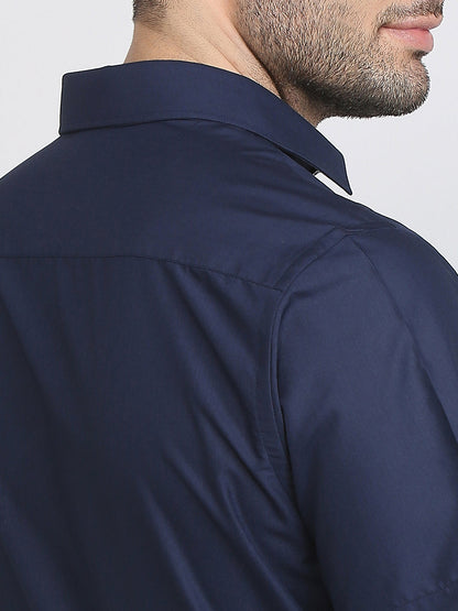 Park Avenue Men Blue Structure Regular Fit Polyester Blend Formal Shirt