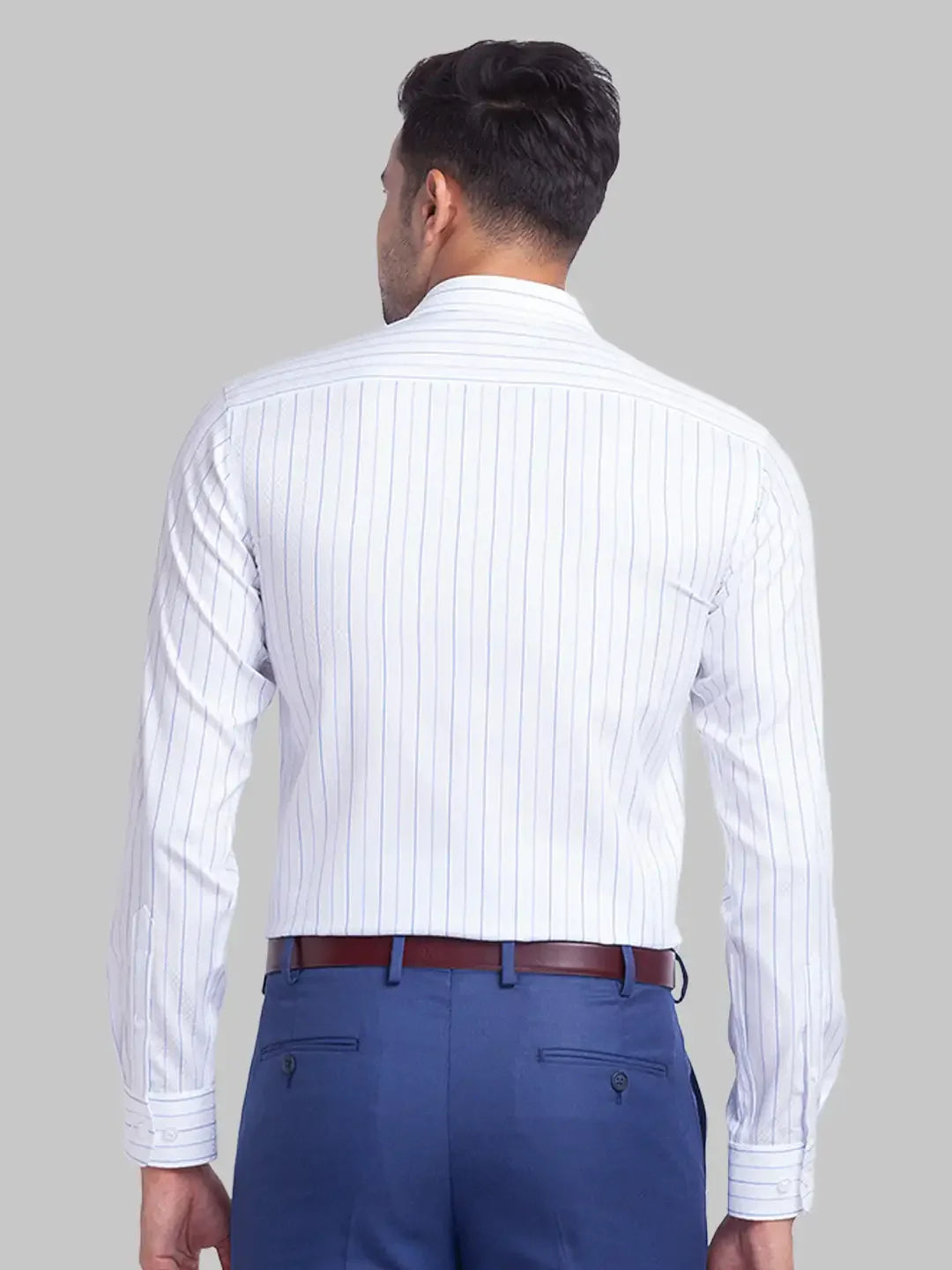 Men Blue Slim Fit Stripe Cotton Cut Away Collar Shirts