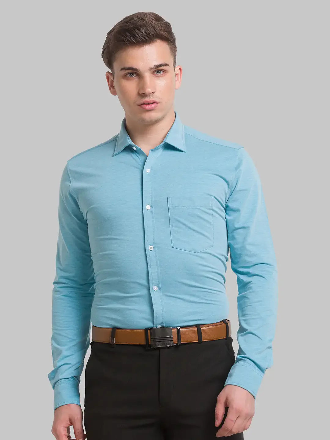 Men Green Slim Fit Solid Cotton Blend Shirts