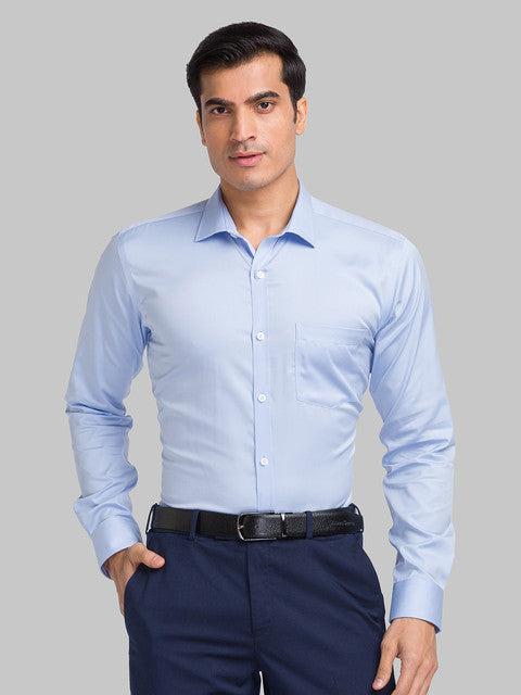 Park Avenue Men Blue Slim Fit Solid Cutaway Collar Shirt