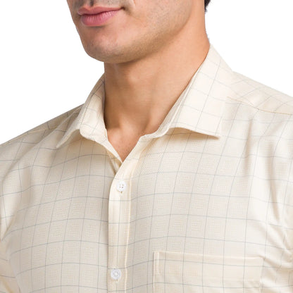 Men Yellow Slim Fit Checks Cotton Cut Away Collar Shirts