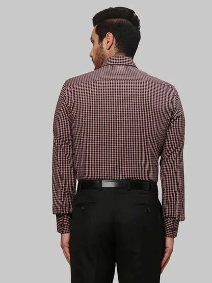 Men Brown Slim Fit Checks Cotton Shirts