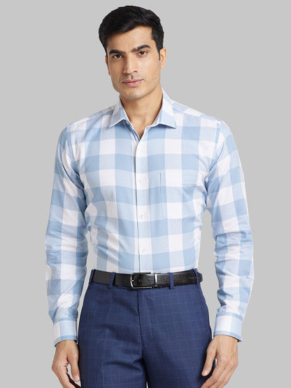 Park Avenue Men Blue Checkered Slim Fit Full Sleeve Ainsley Collar Shirt