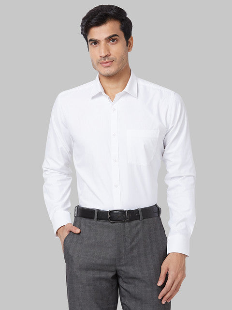Park Avenue Men White Herringbone Slim Fit Cotton Blend Shirt