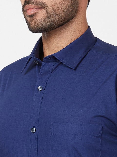Park Avenue Men Blue Solid Slim Fit Cotton Shirt