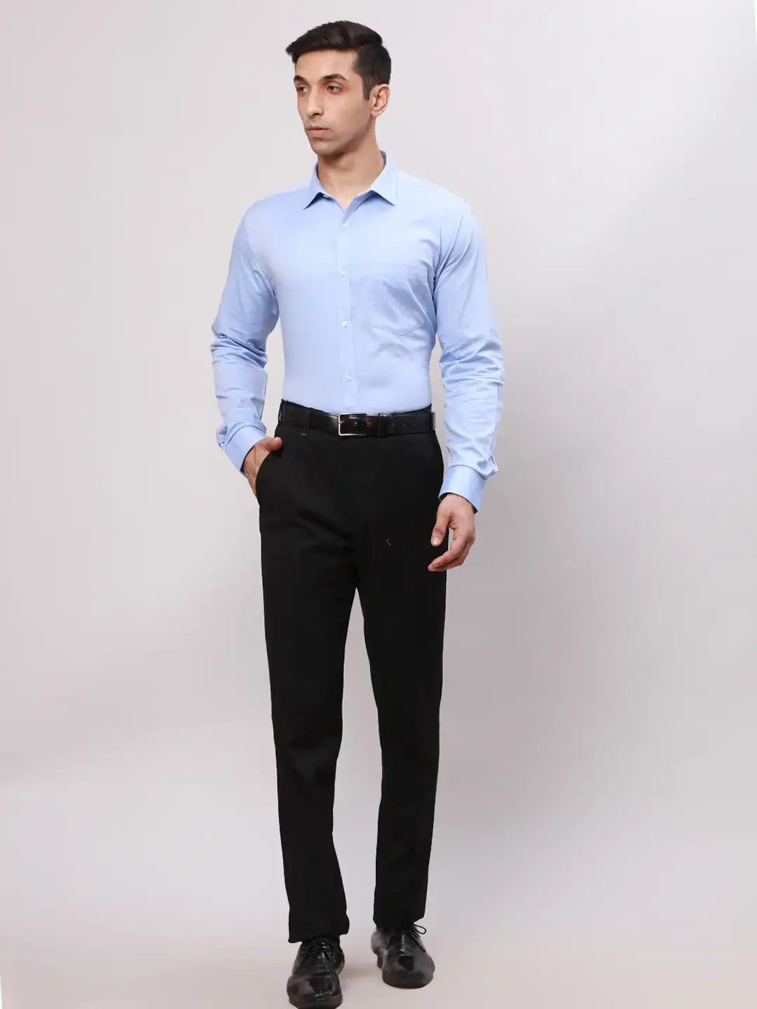 Park Avenue Men Blue Slim Fit Structure Cotton Formal Shirt