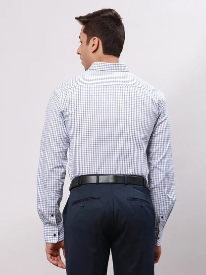 Park Avenue Men Blue Slim Fit Checkered Cotton Full Sleeve Cut Away Shirt