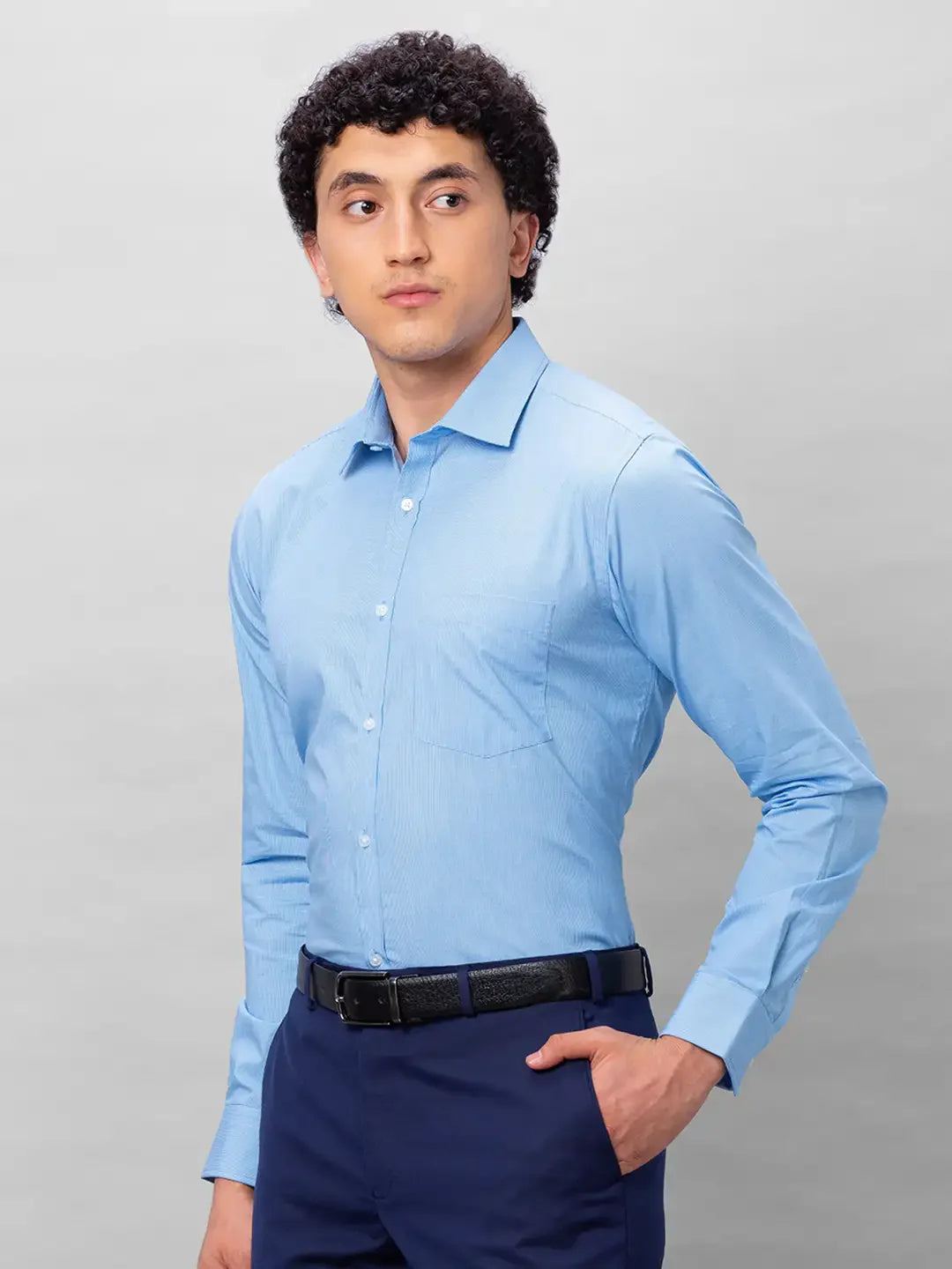 Park Avenue Men Blue Structure Slim Fit Cotton Shirts