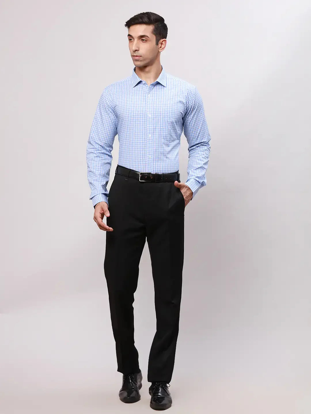 Park Avenue Men Blue Slim Fit Checks Cotton Shirts