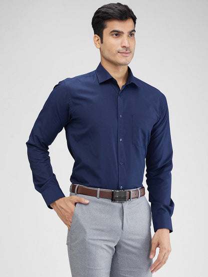Park Avenue Blue Solid Slim Fit Cotton Blend Formal Shirt