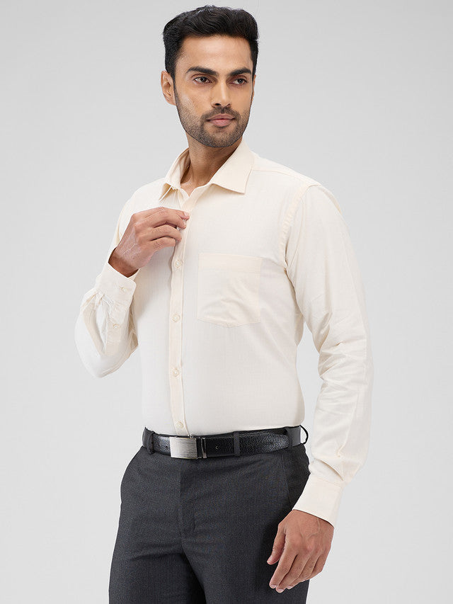 Park Avenue Yellow Solid Slim Fit Cotton Formal Shirt