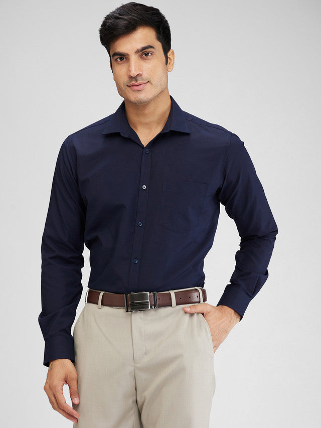 Park Avenue Blue Solid Slim Fit Full Sleeve Polyester Blend Shirt