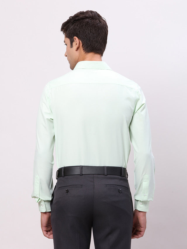 Park Avenue Green Solid Slim Fit Polyester Blend Formal Shirt