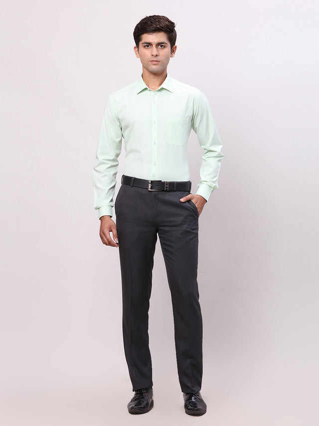 Park Avenue Green Solid Slim Fit Polyester Blend Formal Shirt
