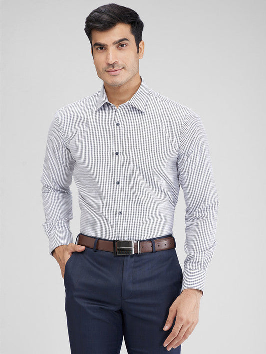 Park Avenue White Checks Slim Fit Full Sleeve Cotton Blend Shirt