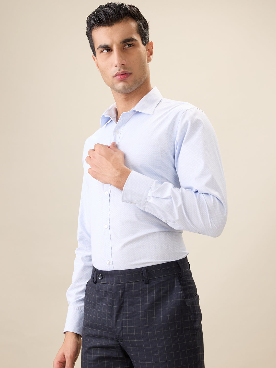 Park Avenue Men Blue Structure Slim Fit Polyester Blend Full Sleeve Formal Shirt