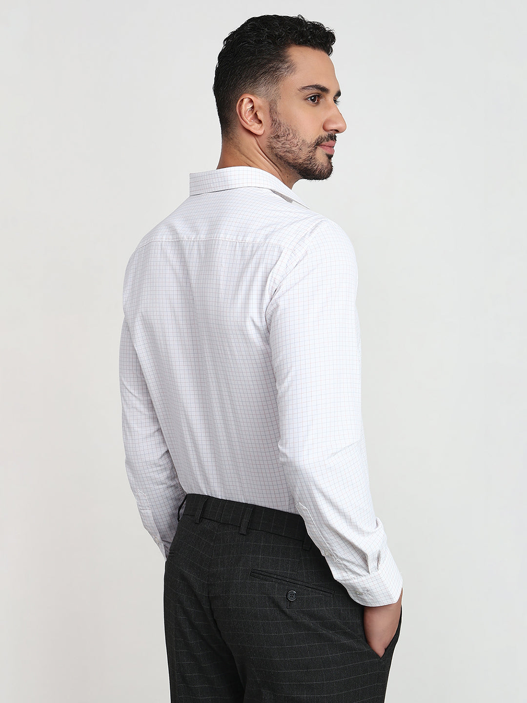 Park Avenue Men White Checks Slim Fit Cotton Blend Formal Shirt