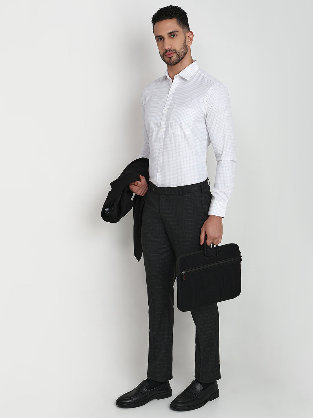 Park Avenue Men White Checks Slim Fit Cotton Blend Formal Shirt