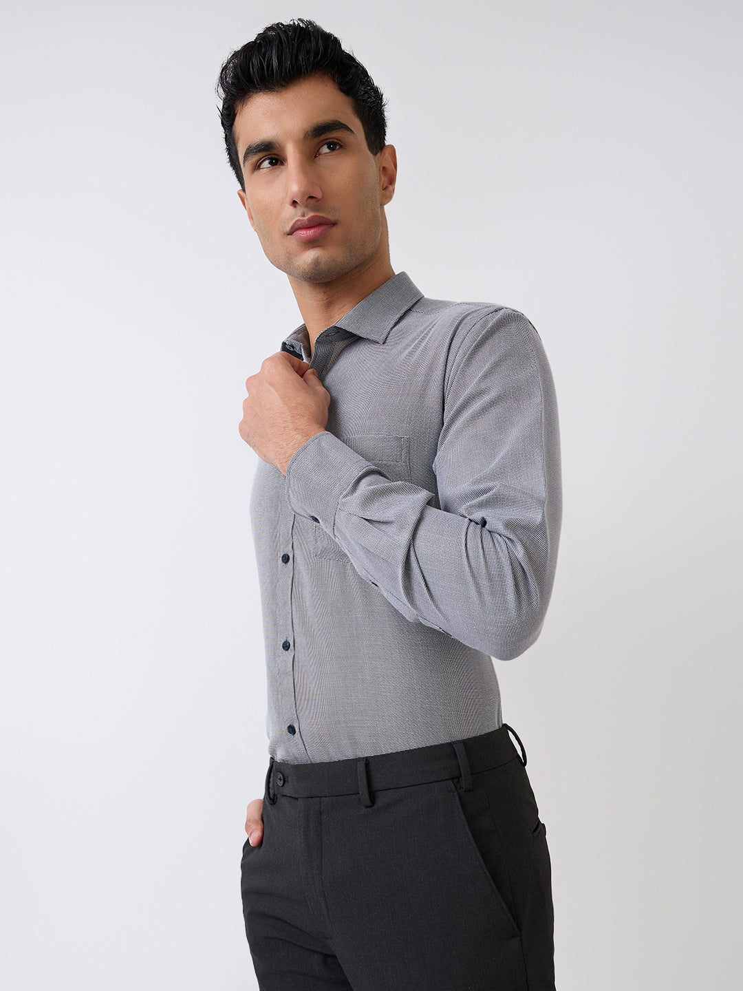 Park Avenue Men Blue Structure Slim Fit Polyester Blend Formal Shirt