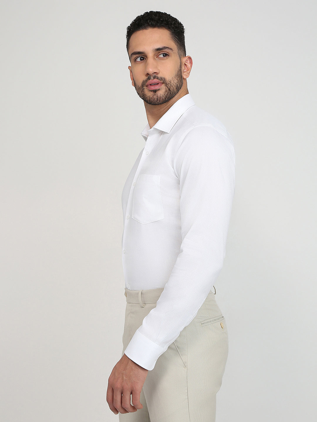 Park Avenue Men White Structure Slim Fit Cotton Full Sleeve Formal Shirt