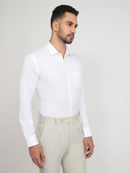 Park Avenue Men White Structure Slim Fit Cotton Full Sleeve Formal Shirt