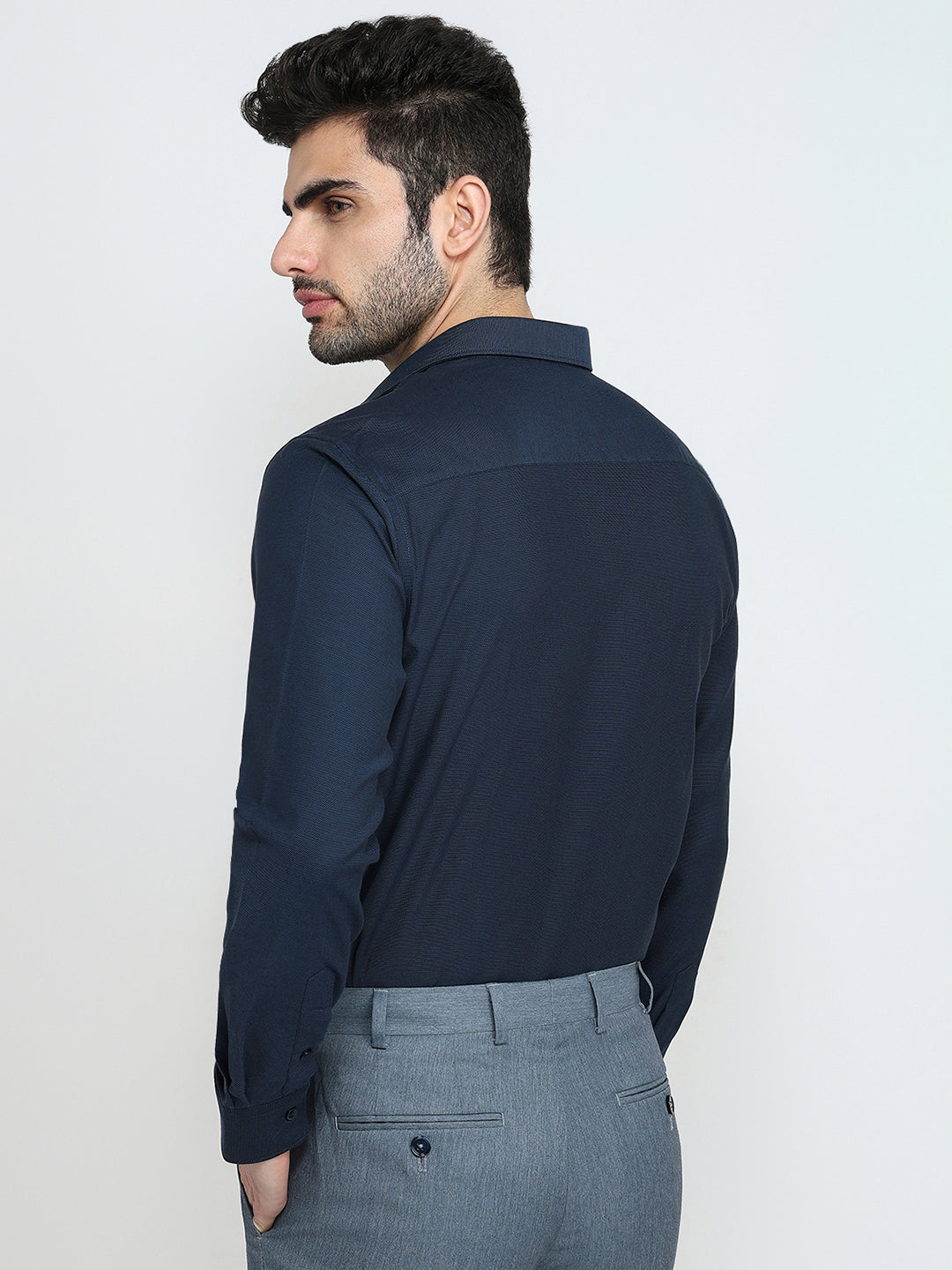 Park Avenue Men Blue Structure Slim Fit Cotton Full Sleeve Formal Shirt