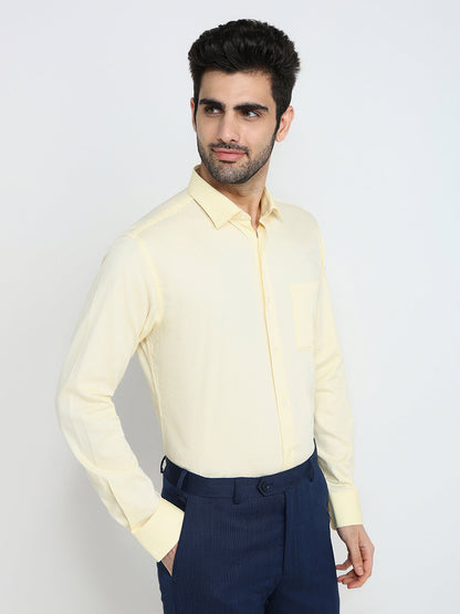 Park Avenue Men Yellow Structure Slim Fit Cotton Full Sleeve Formal Shirt